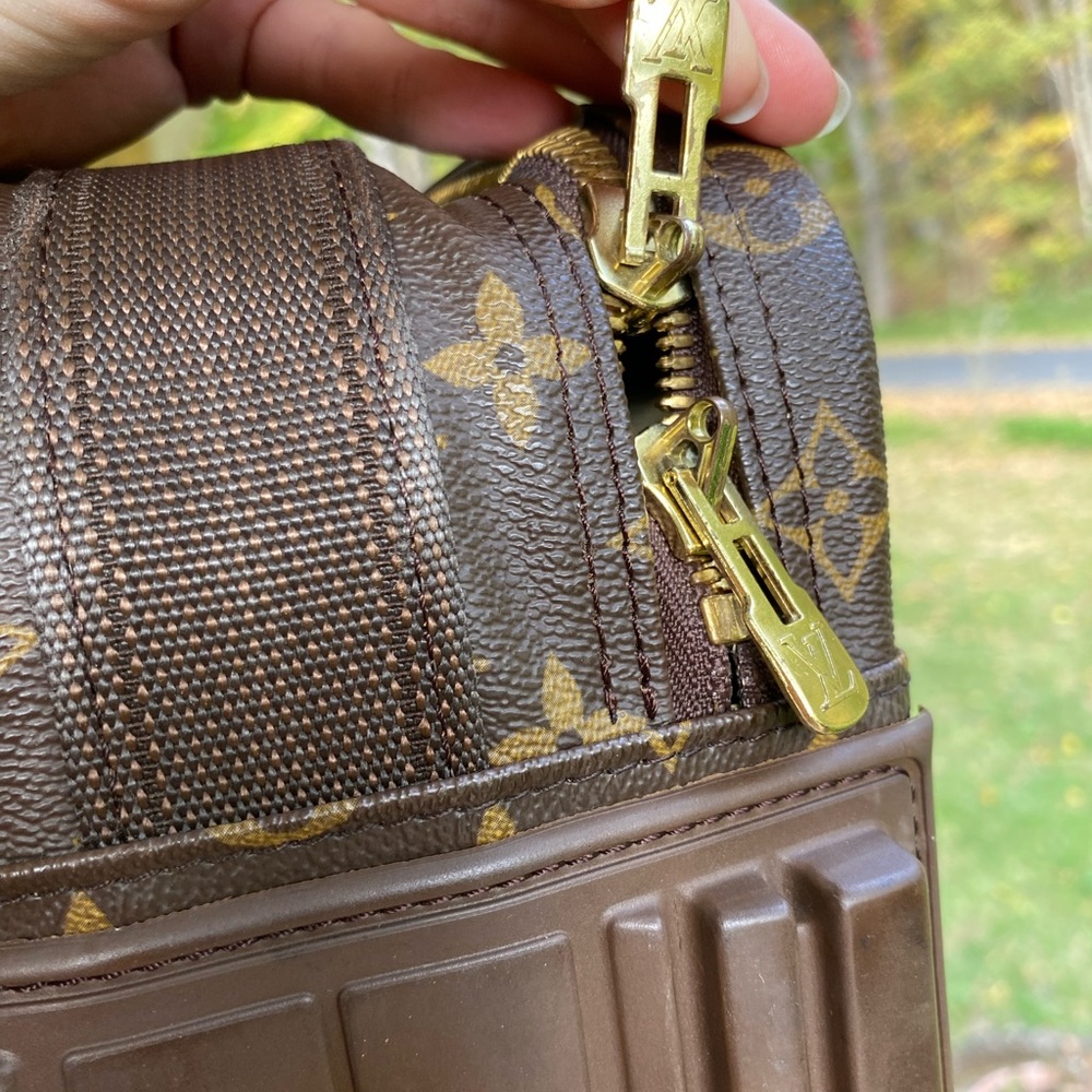 Authentic Louis Vuitton Satellite soft side suitcase classic monogram canvas - Picture 14 of 17